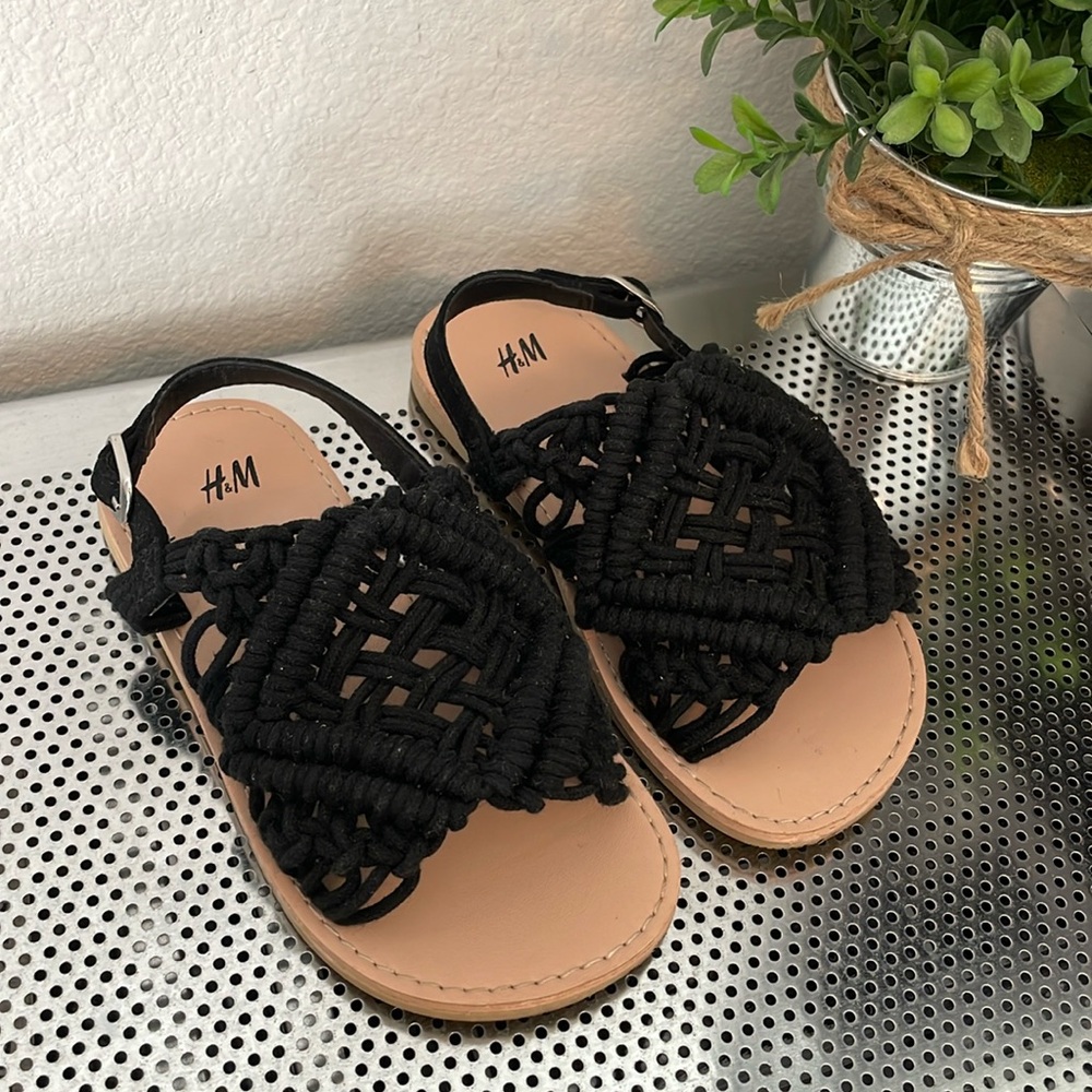 Girls’ H&M Sandals